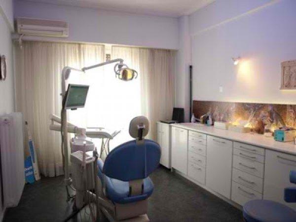 Κλοπή σε οδοντιατρείο 53χρονης στη Μύκονο 