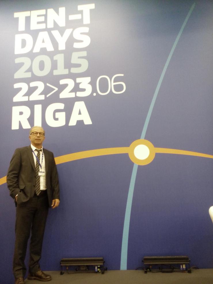 Στο Συνέδριο για το Πανευρωπαϊκό Δίκτυο Μεταφορών με τίτλο "Connecting Europe TENT-T DAYS 2015" ο Γ. Λεονταρίτης 