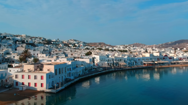 Παράταση αδειών εισόδου στον παραδοσιακό οικισμό της Μυκόνου