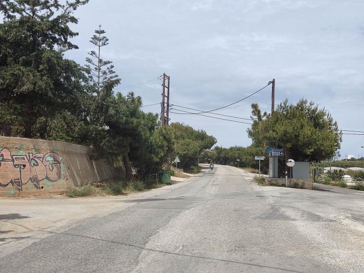 “Κύμα” ασφαλτοστρώσεων σε Σύρο και Κυκλάδες 