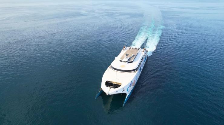 EuroChampion Jet: Έφθασε στον Πειραιά -  Άμεσα ανακοινώνονται τα δρομολόγια