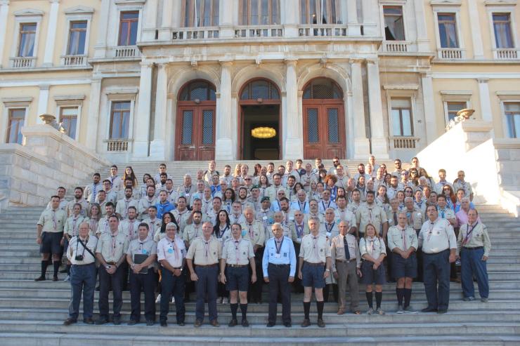 Η «διακριτική» οικογένεια των προσκόπων μεγάλωσε