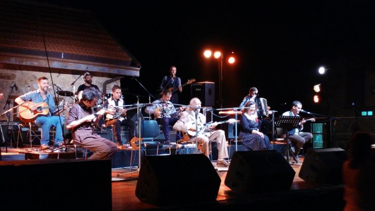 Οι Βαμβακάρηδες επέστρεψαν στη Σύρο