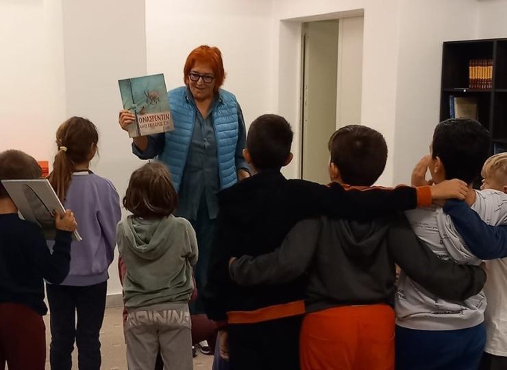 “Τα παιδιά αγαπούν τα βιβλία”