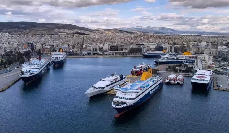 Κανονικά τα δρομολόγια των πλοίων - Μικροπροβλήματα στον Αργοσαρωνικό