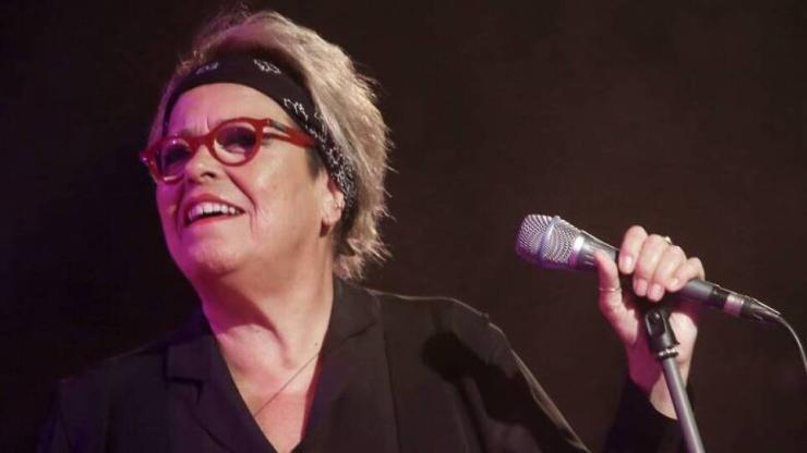 Μύκονος: Αλλαγή τόπου και ώρας για τη συναυλία της Δήμητρας Γαλάνη