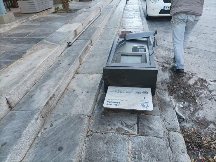 Κι έμεινε ο ποδηλατόδρομος...