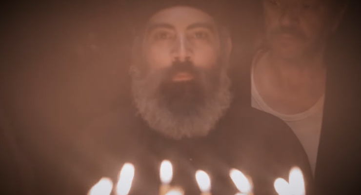 “Ο Χριστός ξανασταυρώνεται”