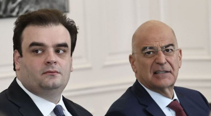 Συνάντηση Δένδια με Πιερρακάκη για την προσέλκυση νέων στις στρατιωτικές σχολές