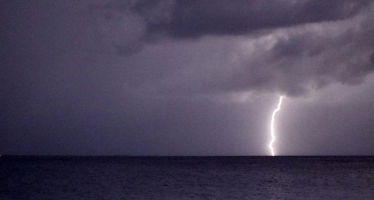 Kακοκαιρία «Αdel»: Στο Αιγαίο μετατοπίζεται το επίκεντρό της