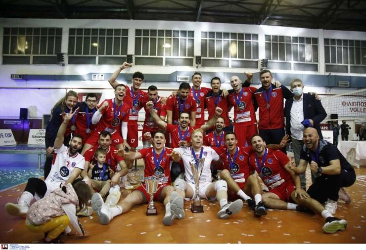 Ιγκόρ Γιούρισιτς: Κλείσαμε τη σεζόν με την κατάκτηση του League Cup 