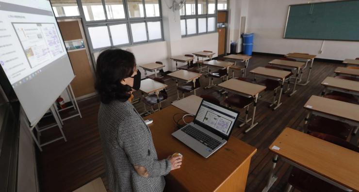 Για την διετή υποχρεωτική παραμονή των νεοδιόριστων εκπαιδευτικών