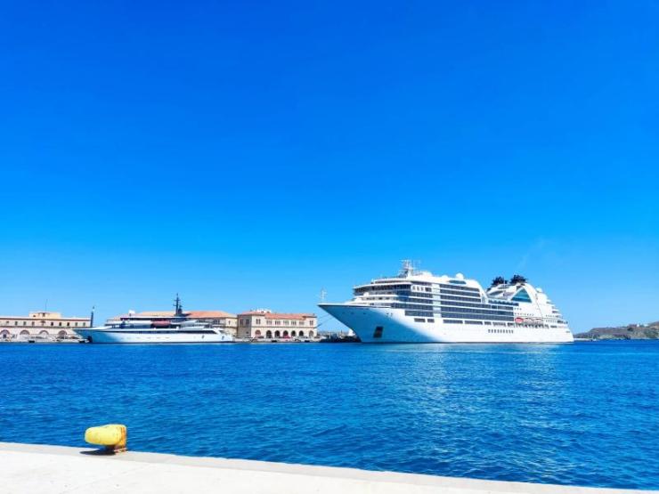 «Άρωμα» προεκλογικής μικροπολιτικής με φόντο τις παρεμβάσεις για τη ζώνη Schengen 