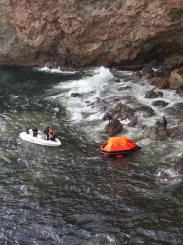 Επιχείρηση με προσήλωση και αυταπάρνηση 