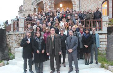 Ανοικτοί ορίζοντες και για την περιφέρεια της Σύρου 