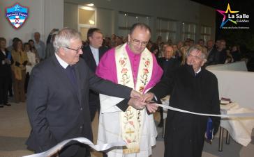 “Το μέλλον είναι μπροστά μας”