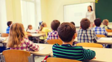 Υπό πιεστικές συνθήκες στα νησιά η επαναλειτουργία των σχολείων 