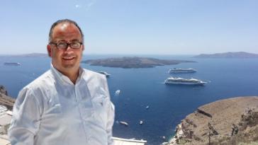  Δήμος Θήρας: Συνάντηση με την Ένωση Εφοπλιστών Κρουαζιερόπλοιων