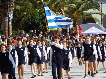 Φάρος για τις νεότερες γενιές 