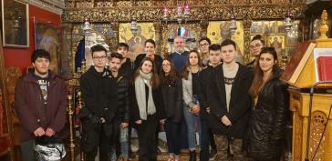 Ξενάγηση μαθητών στο Μητροπολιτικό Ναό της Μεγάλης Παναγιάς Μυκόνου