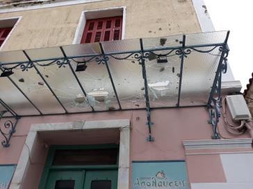 "Δημόσιος κίνδυνος το κτίριο του Επισκοπείου Άνδρου"