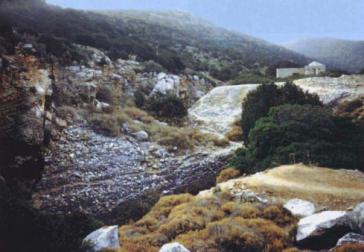 "Τα αρχαία λατομεία μαρμάρου της Πάρου πρέπει να αναδειχθούν"