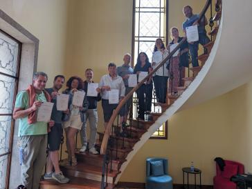 Μεγαλώνει η "αλυσίδα" των εκπαιδευόμενων