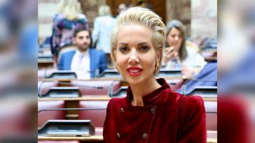 Παρέμβαση της Κατερίνας Μονογυιού για την έγκαιρη ανάρτηση των ακτοπλοϊκών δρομολογίων της Ανάφης