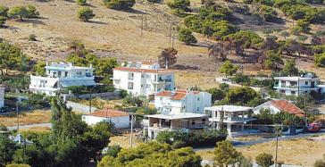 "Ξεπαγώνει" με νομοθετική ρύθμιση η εκτός σχεδίου δόμηση