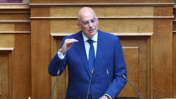 Κραυγαλέα σπατάλη στα ακίνητα του στρατού