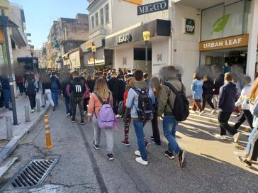 Αγρίνιο: Συγκέντρωση και πορεία μαθητών Λυκείου στο κέντρο της πόλης 